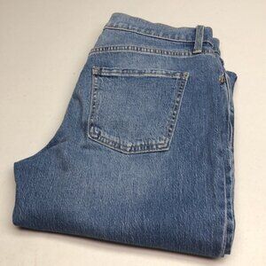 OLD NAVY MID-RISE WOW BOYFRIEND JEANS 6/28x31 ⭐️